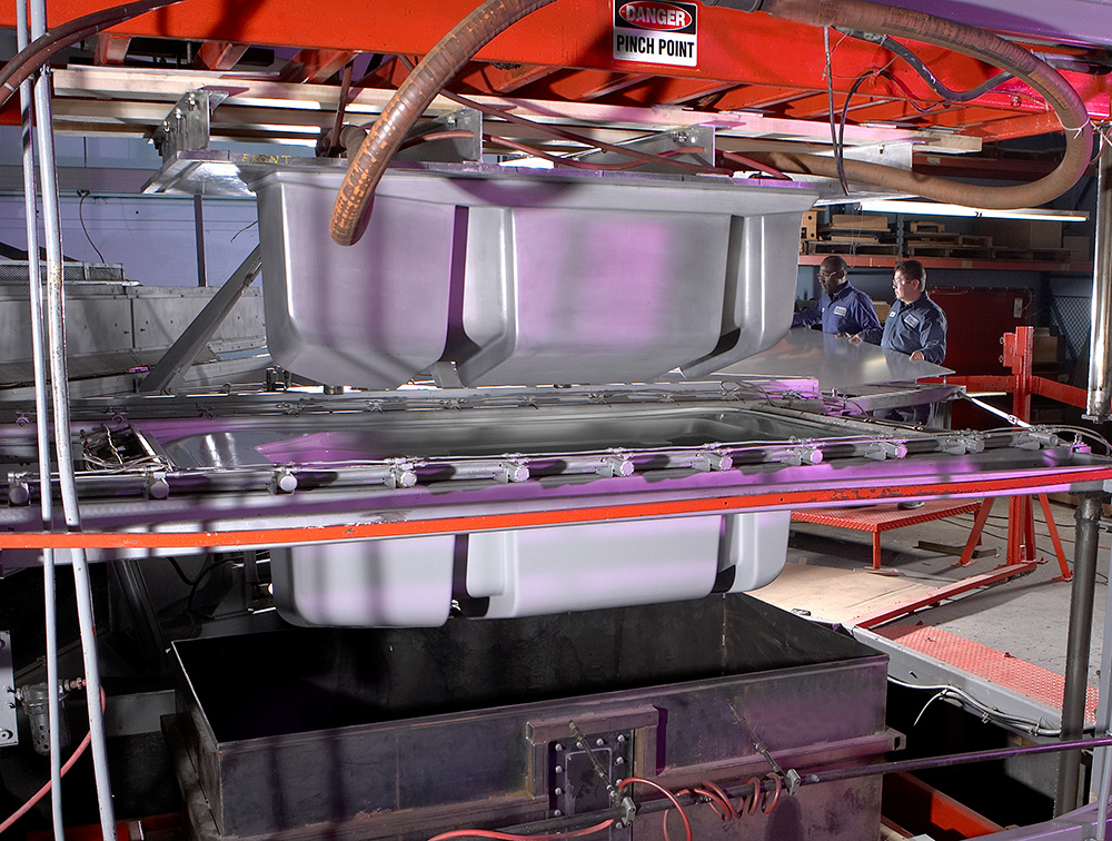 Thermoforming vs. Injection Molding